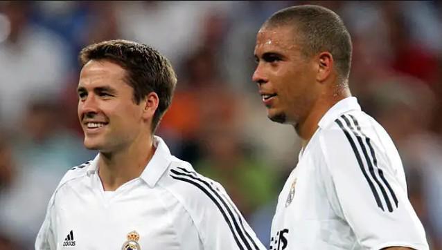 光芒四射 光芒四射